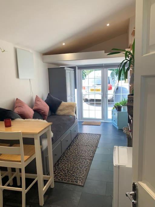 The Garage Getaway Appartement Glastonbury Buitenkant foto