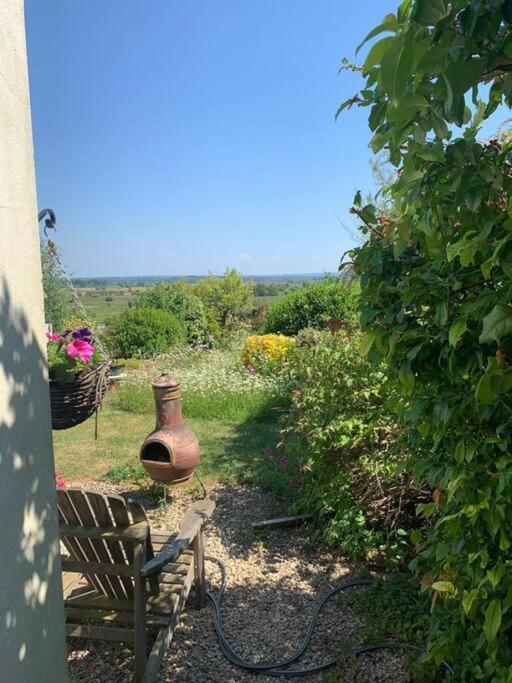 The Garage Getaway Appartement Glastonbury Buitenkant foto